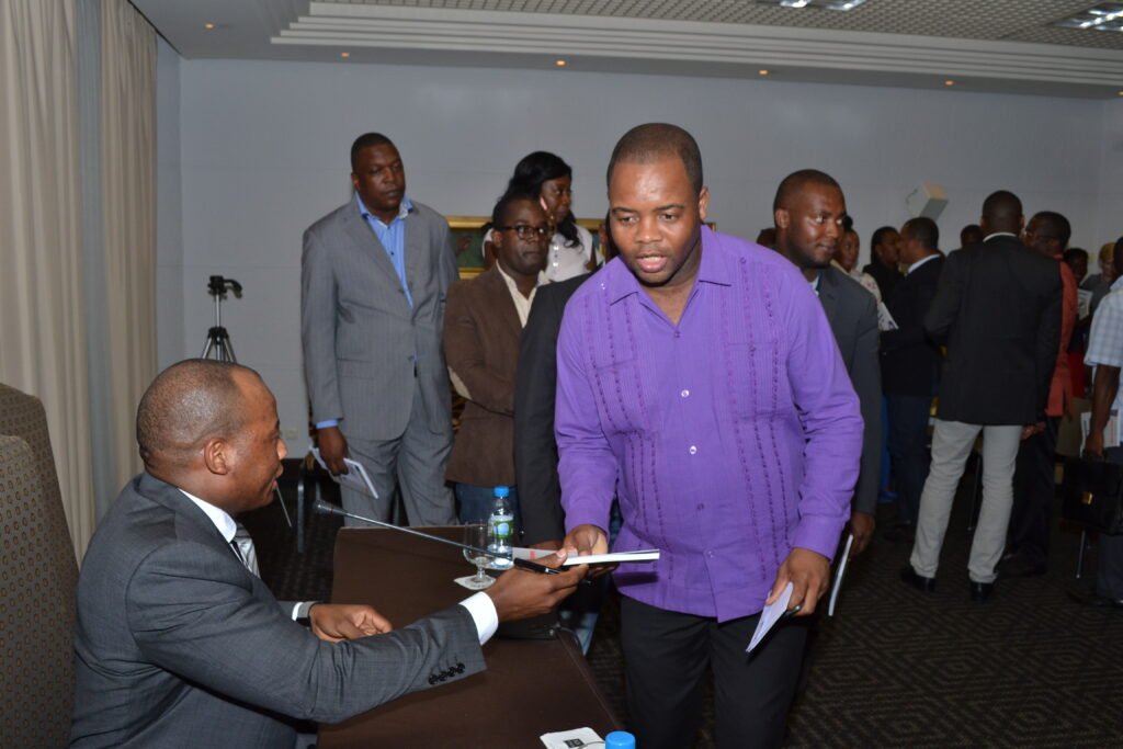 Bento dos Santos e Francisco dos Santos Sousa.