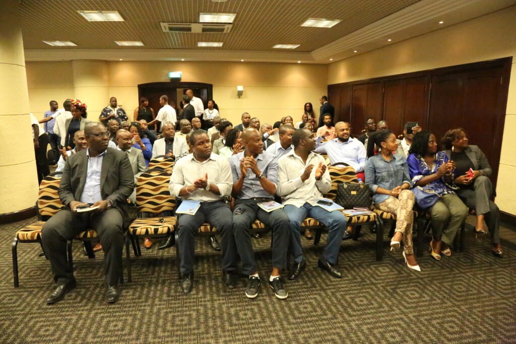 Leitores pensar social. Bento dos Santos