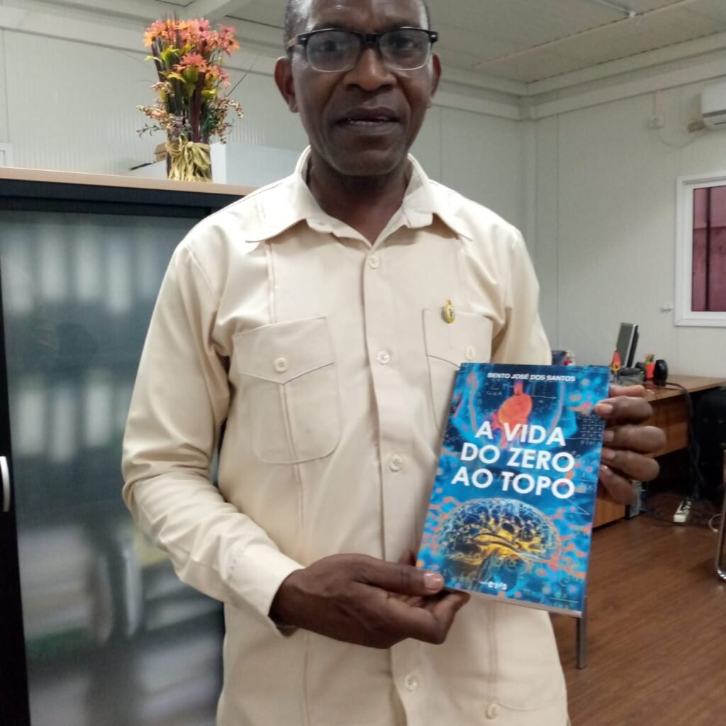 Leitor Bento dos Santos